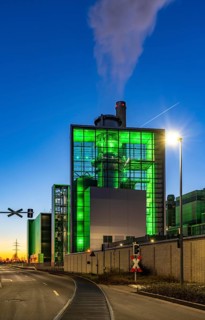 The Lausward combined heat and power plant in Düsseldorf, gas and steam turbine power plant,