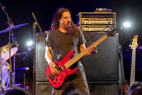 Bryan Beller, USA, bass player, The Aristocrats, Rock/Fusion Band (GB, USA, D), Tour 2026, live, 11