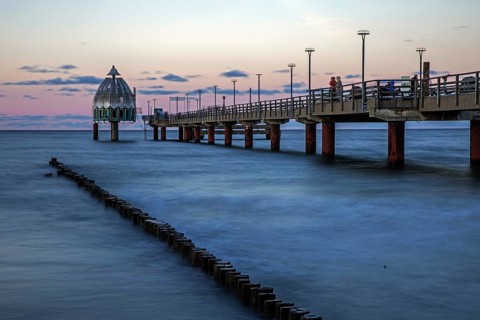 Groes and pier with diving gondola, long exposure, evening light, Zingst, Fischland-Darß-Zingst,