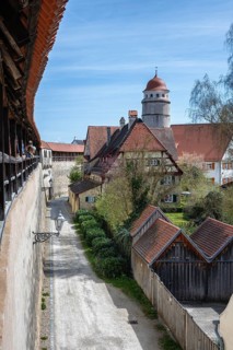 The historic rampart of the completely preserved, approx. 2.7 kilometers long city wall in the old
