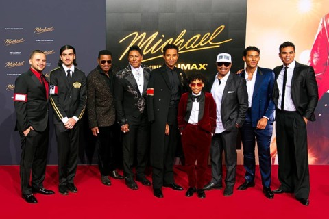 Bigi Jackson, Prince Jackson, Jackie Jackson, Jermaine Jackson, Juliano Valdi, Marlon Jackson and