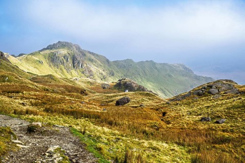 Pyg Track over Llyn Llydaw lake, Pen-y-Pass, mountain pass, Snowdonia, Gwynedd, north-west Wales,