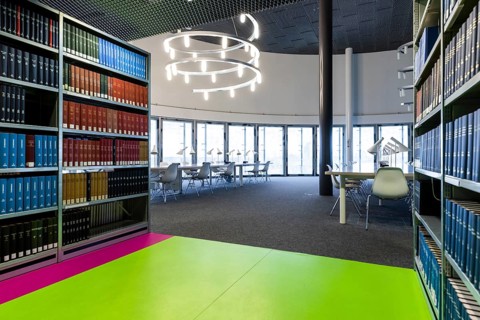 Reading room in the IKMZ Information, Communication and Media Center of the Brandenburg Technical