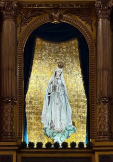 Sacred artwork of Our Lady of Lourdes in the Igreja da Santíssima Trindade, Church of the Holy