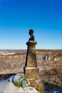Wilhelm Hauff memorial, rocks above the Echaz Valley, monument from 1839, obelisk with bronze bust,