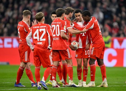Jubel Freude Emotion Jamal Musiala FC Bayern Munich FCB (10) Nicolas Jackson FC Bayern Munich FCB