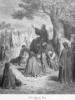 Jesus travels through Galilee preaching to the crowd, Matthew, chapter 4, verse 23, crowd,