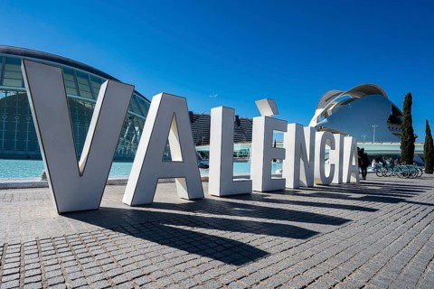 VALENCIA, SPAIN - FEBRUARY 7, 2025: City of Arts and Sciences, writing Valencia and Hemisferic