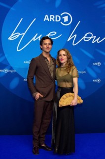 Tim Oliver Schultz, Paula Kalenberg, ARD BLUE HOUR 2025, Photo Call, Hotel Telegraphenamt, Berlin,