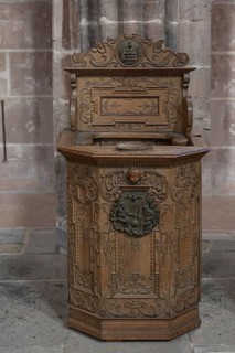 Craftsman's chair or alms chair from 1664 from the Messinggießer Zunft, Lorenzkirche, Nuremberg,