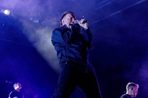 Singer Samuel David Carter from Architects live at Swiss Life Hall, Hanover, 13.01.2026
