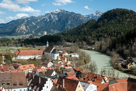 View of the old town of Füssen from the Hohes Schloss, right Lech, Ostallgäu, Allgäu, Bavaria,