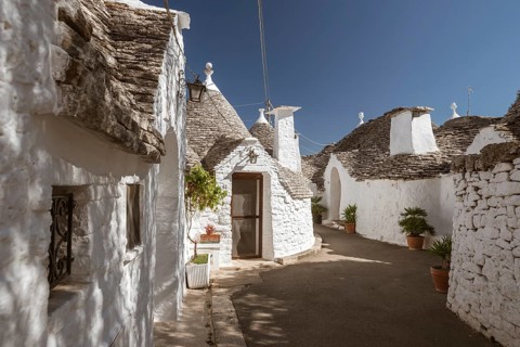 Buildings Trullo in Alberobello, Italy