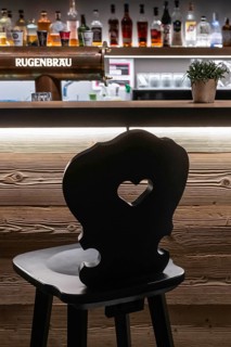 Symbol photo bar stool