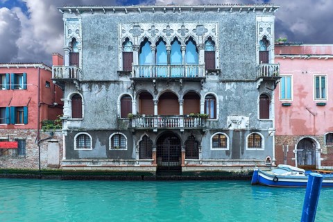 Historic former palazzo on the canal, today penthouse, Venice, Veneto, Italy