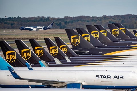 Special flight to mark Lufthansa's 100th anniversary, on Easter Monday 2026, Airbus A350-900,