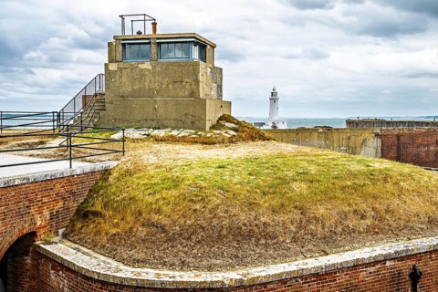 Hurst Point Lighthouse and Hurst Castle, Hurst Spit, Milford on Sea, Lymington, Hampshire, UK