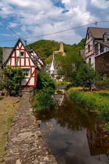 Monreal, idyllic half-timbered village in the Elz valley, ruins of Philippsburg Castle, in the