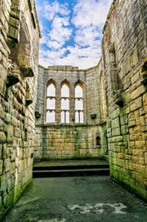 Ruins of Warkworth Castle, River Coquet, Warkworth, Northumberland, England, UK