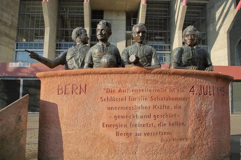 Sculpture and memorial at the 1954 World Cup - Wonders of Bern - with national players from 1st FCK