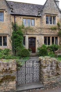 Honey-coloured house, Bourton-on-the-Water, The Cotswolds, Gloucestershire, England, United Kingdom