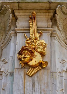 Detail photo, Beethoven, Haydn, Mozart monument in the Großer Tiergarten, Berlin, Germany