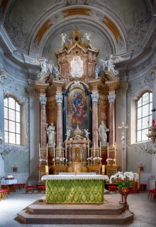 Main altar, church Basilica Parrocchiale SS. Filippo e Giacomo, Cortina d'Ampezzo, Province of
