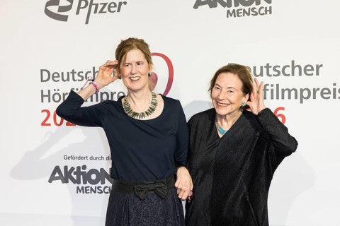 Eva Luise charburner with daughter Ulrike charburner in front of the German Audio Film Awards