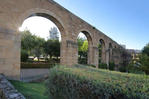 Acueducto built 16th century, Roman aqueduct, Plasencia, Extremadura, Spain