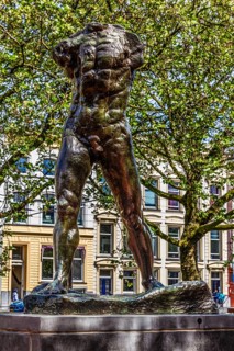 Sculpture The Farewell to Umberto Mastroianni, Italy 1955, sculpture route along the Westersingel,