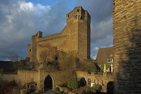 Hohenstein Castle built in 1190 in the Taunus, Hesse, Germany