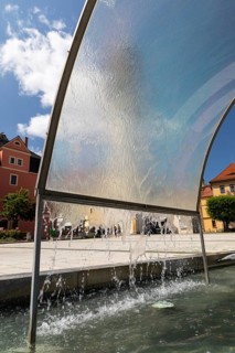 Fountain on the Kornmarkt with Reichenturm, Bautzen, Upper Lusatia, Saxony, Germany