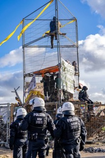 Beginning of the eviction of the Lützerath hamlet, camp of climate activists and squatters, at the