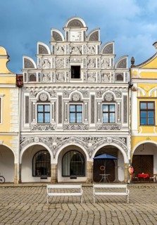 Renaissance Dum U Michala House with sgraffiti of commanders from the Old Testament, 61 Zachariáše