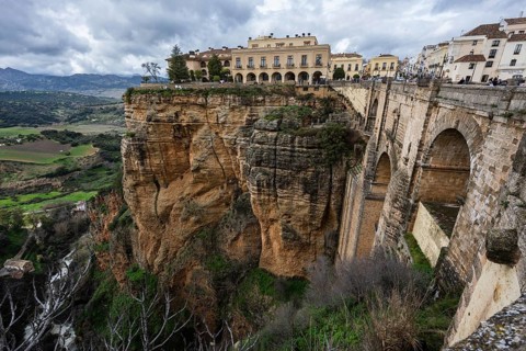 RONDA, SPAIN - JANUARY 30, 2026: High-angle perspective of the historic buildings of Ronda perched