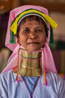 INLE LAKE, MYANMAR, JANUARY 7, 2014: Unidentified Padaung long-necked tribe woman. The Padaung