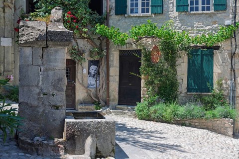 Old town, Vaison-la-Romaine, Vaucluse, Provence-Alpes-Cote d'Azur, South of France, France