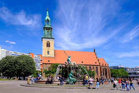 St Mary's Church, with Neptune Fountain, Rathausstraße, Berlin, Germany