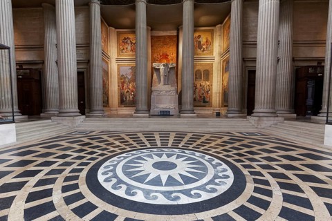 Panthéon, National Hall of Fame, interior with war memorial to the unknown victims of World War I,
