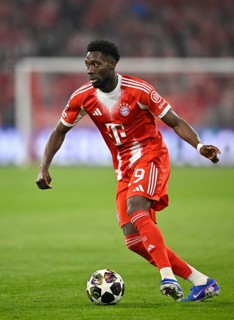 Alphonso Davies Bayern FC Munich FCB (19) Action on the ball Football UEFA Champions League CL