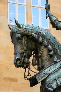 Equestrian statue of Count Eberhard im Bart, Eberhard I, Duke, bronze statue, detail, art in public
