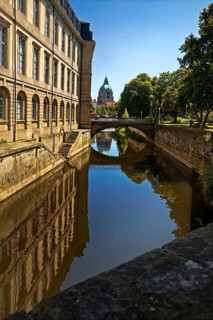 Castle Bridge with the River Leine and the New Town Hall, State Capital Hannover, Lower Saxony,