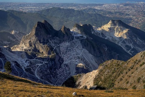 Natural stone, marble, Carrara marble, marble quarries, marble quarry, Carrara, Italy