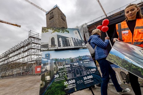 Open construction days at the new main train station. For three days, visitors can find out about