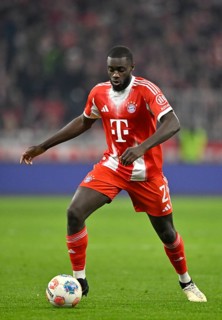 Dayot Upamecano FC Bayern Munich FCB (02) Action on the ball Football Bundesliga, Allianz Arena,