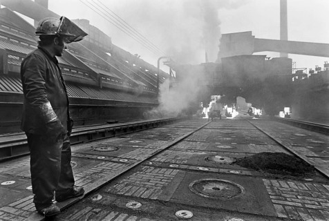 Essen, DEU, 17.11.85 - Workers at the Zollverein coking plant. The coking plant was discontinued in