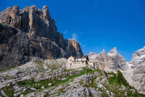 Alpine Club Hut, Refugio Francis Fox Tuckett, mountain peaks of the Brenta Mountains,