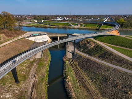 Castrop-Rauxel, North Rhine-Westphalia, Ruhr region, Germany - Sprung bridge over the Emscher, a