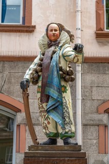Narro, the traditional figure of the Villingen carnival on the Narrobrunnen,