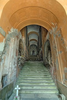 Staircase to the upper burial level, Monumental Cemetery, Cimitero monumentale di Staglieno),